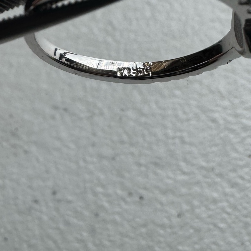 3ct Oval Cut Ring - Picture 12 of 12